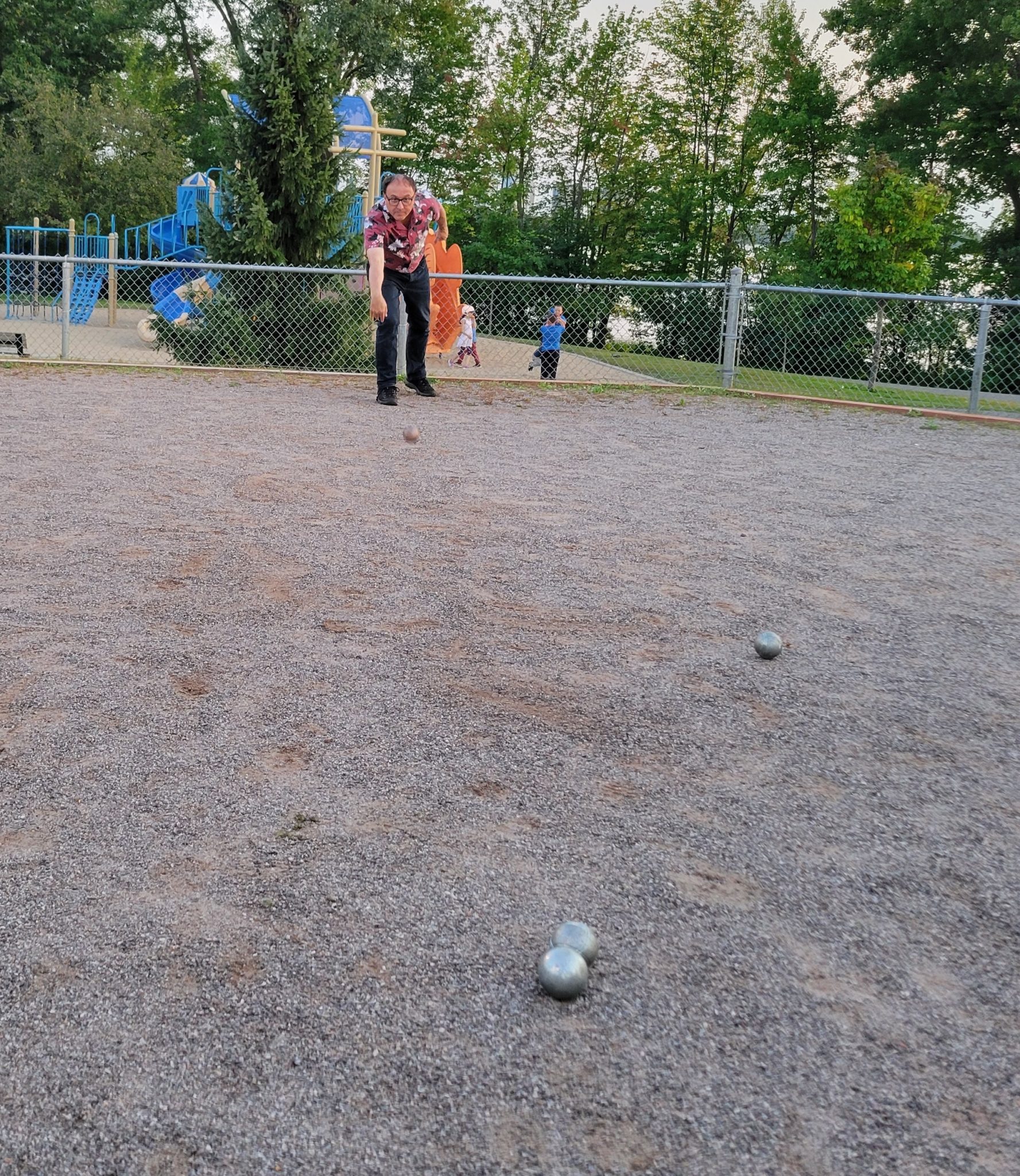 Une partie de pétanque, ça fait plaisir! | DomusVi